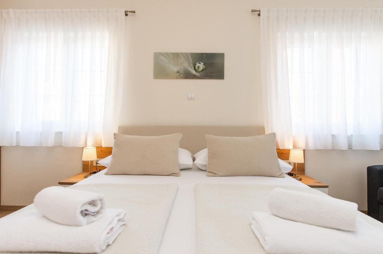 Guest House Ankora Skradin Exterior photo
