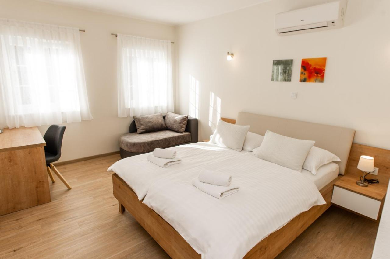 Guest House Ankora Skradin Exterior photo